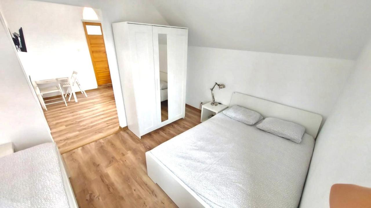 B&B Fajne Miejsce Leba Exterior photo